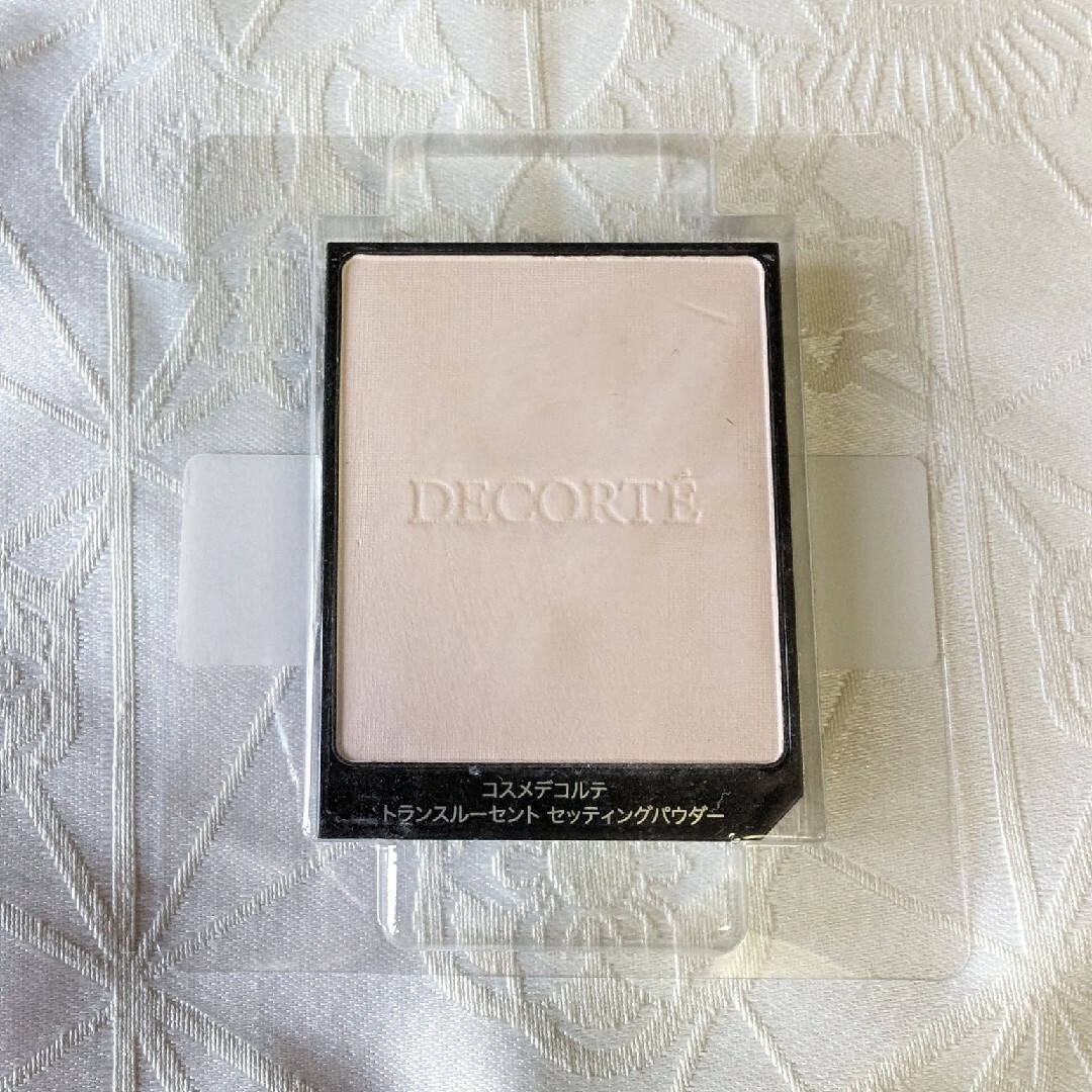 COSME DECORTE(コスメデコルテ)の専用　値下げ　未使用　コスメデコルテ　トランスルーセント　パウダー コスメ/美容のベースメイク/化粧品(フェイスパウダー)の商品写真