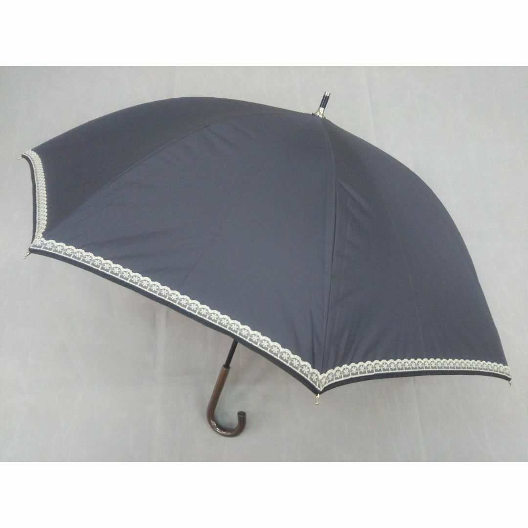 晴雨兼用　日傘　長傘（手開き）　遮光遮熱レース　グレー×裏ブラック　新品 レディースのファッション小物(傘)の商品写真