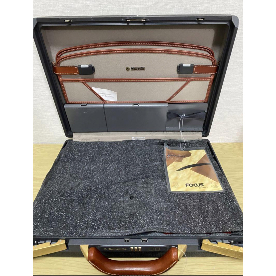 Samsonite(サムソナイト)のSamsonite サムソナイト　アタッシュケース　ブリーフケース レディースのバッグ(スーツケース/キャリーバッグ)の商品写真