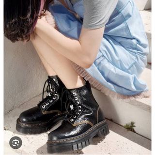 マークジェイコブス(MARC JACOBS)のDr.Martens heaven by MARC JACOBS 8ホールブーツ(ブーツ)