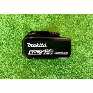 マキタ(Makita)の★美品★マキタ・純正18V・BL1860B・6.0A バッテリー・残量表示機能付(工具)