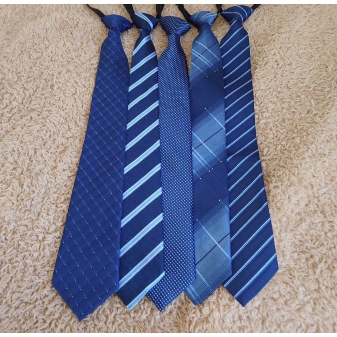 ワンタッチネクタイ　簡単ネクタイ　装着簡単　厳選　定番　5点セット　ストライプ レディースのファッション小物(ネクタイ)の商品写真