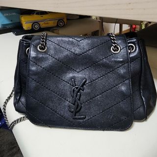 イヴサンローラン(Yves Saint Laurent)のイヴサンローラン ショルダーバック、ハンドバッグ(ショルダーバッグ)