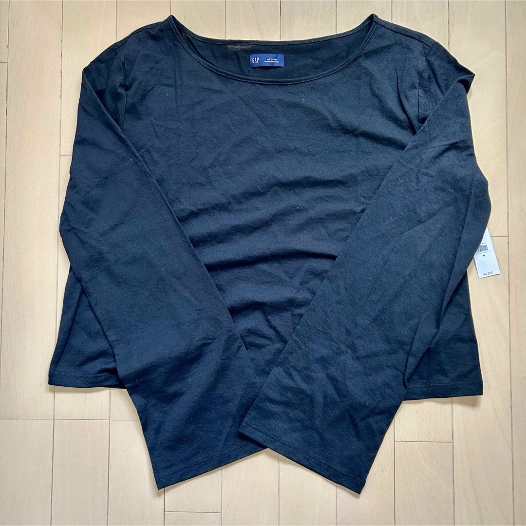 GAP(ギャップ)の最終値下げ【新品】GAP(ギャップ)ベルスリーブシアーTシャツ M 2枚セット レディースのトップス(Tシャツ(長袖/七分))の商品写真