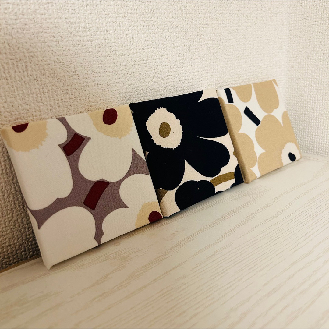 marimekko(マリメッコ)のマリメッコ　ファブリックパネル　Sサイズ　3種セット① ハンドメイドのインテリア/家具(インテリア雑貨)の商品写真