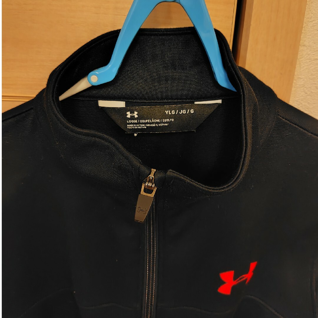 UNDER ARMOUR(アンダーアーマー)のアンダーアーマージャージYLG150相当 キッズ/ベビー/マタニティのキッズ服男の子用(90cm~)(ジャケット/上着)の商品写真