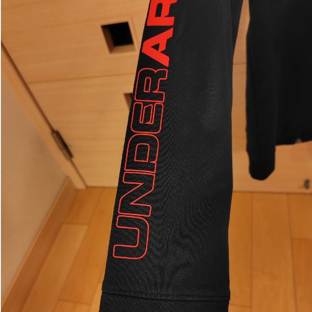 UNDER ARMOUR(アンダーアーマー)のアンダーアーマージャージYLG150相当 キッズ/ベビー/マタニティのキッズ服男の子用(90cm~)(ジャケット/上着)の商品写真