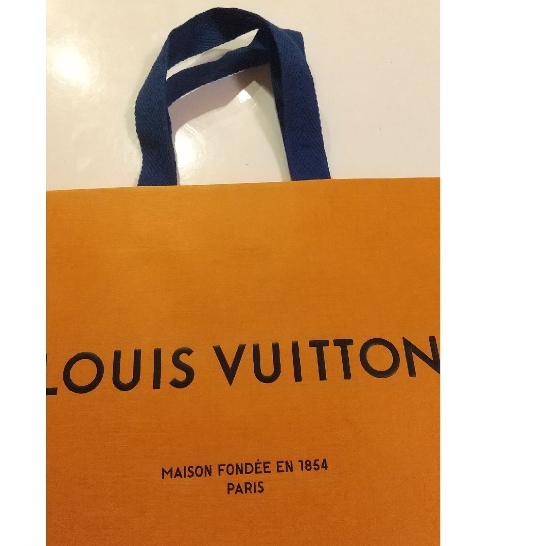 LOUIS VUITTON(ルイヴィトン)のヴィトン 紙袋 2点セット レディースのバッグ(ショップ袋)の商品写真