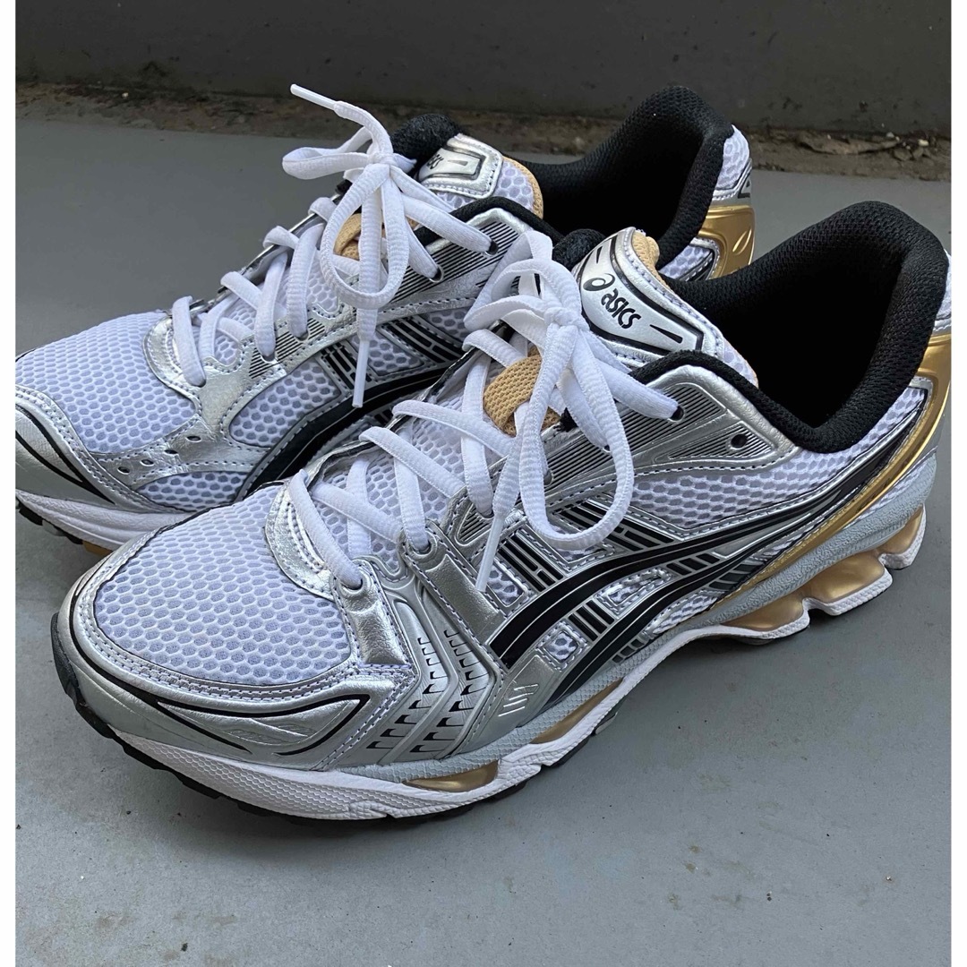 asics(アシックス)のasics GEL KAYANO 14 メンズの靴/シューズ(スニーカー)の商品写真