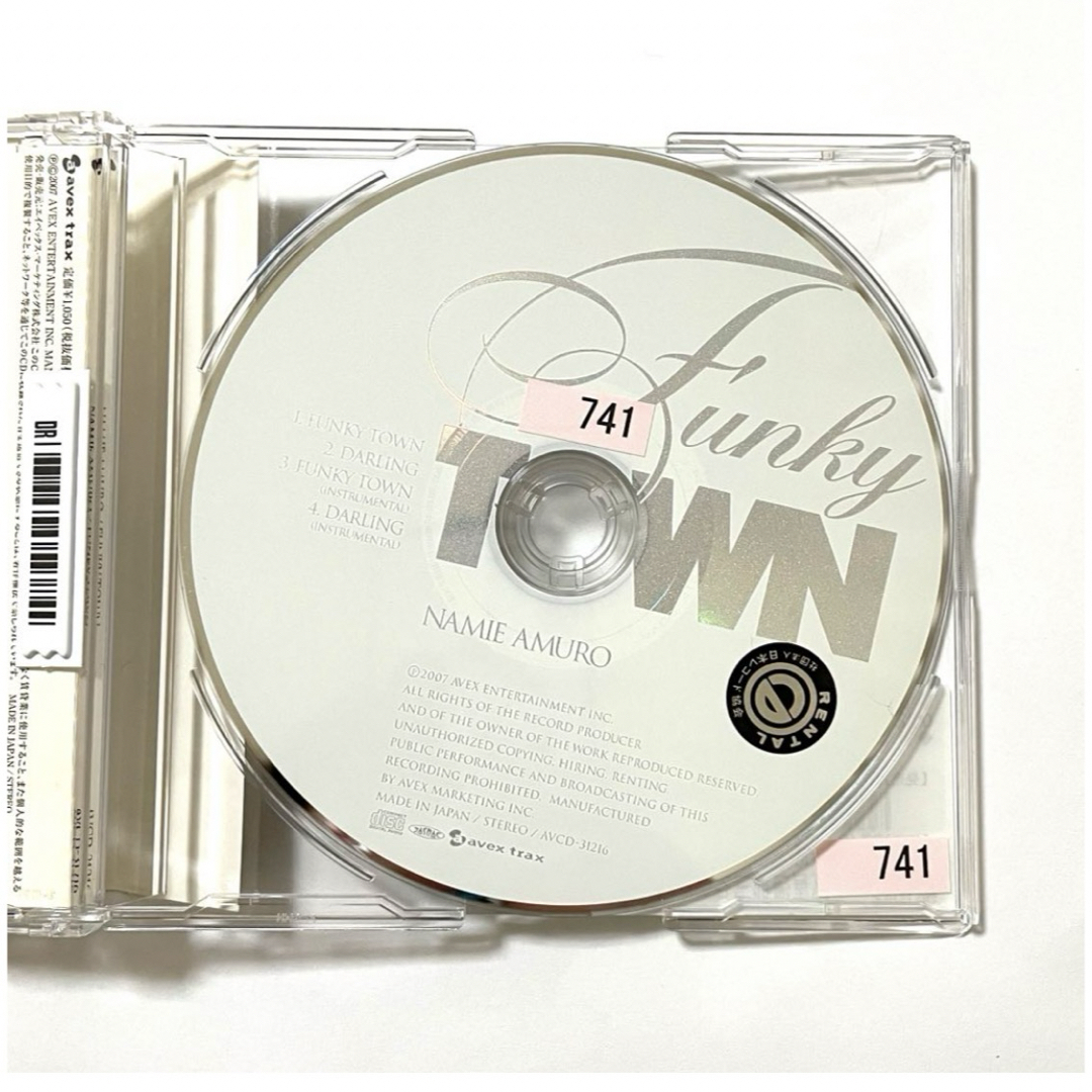 安室奈美恵 FUNKY TOWN DARLING CD エンタメ/ホビーのCD(ポップス/ロック(邦楽))の商品写真