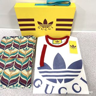 グッチ(Gucci)の国内正規品 22ss 極美品 S グッチ×アディダス Tシャツ タグ BOX(Tシャツ/カットソー(半袖/袖なし))