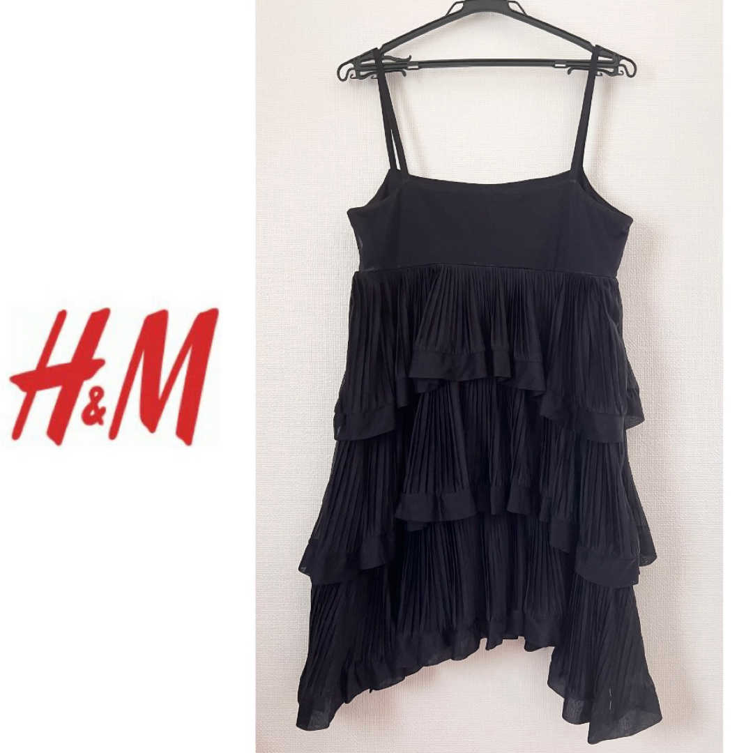 H&M(エイチアンドエム)の【H&M/エイチアンドエム】ティアードプリーツキャミソールワンピース レディースのワンピース(ひざ丈ワンピース)の商品写真