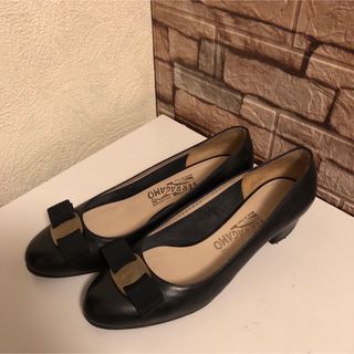 フェラガモ(Ferragamo)の☆フェラガモパンプス☆(ハイヒール/パンプス)