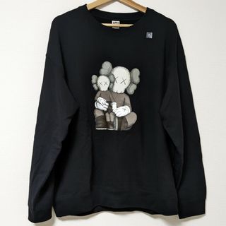 ユニクロ(UNIQLO)の新品「UNIQLO カウズ スウェットシャツ（長袖）」XL （ユニクロ）(スウェット)