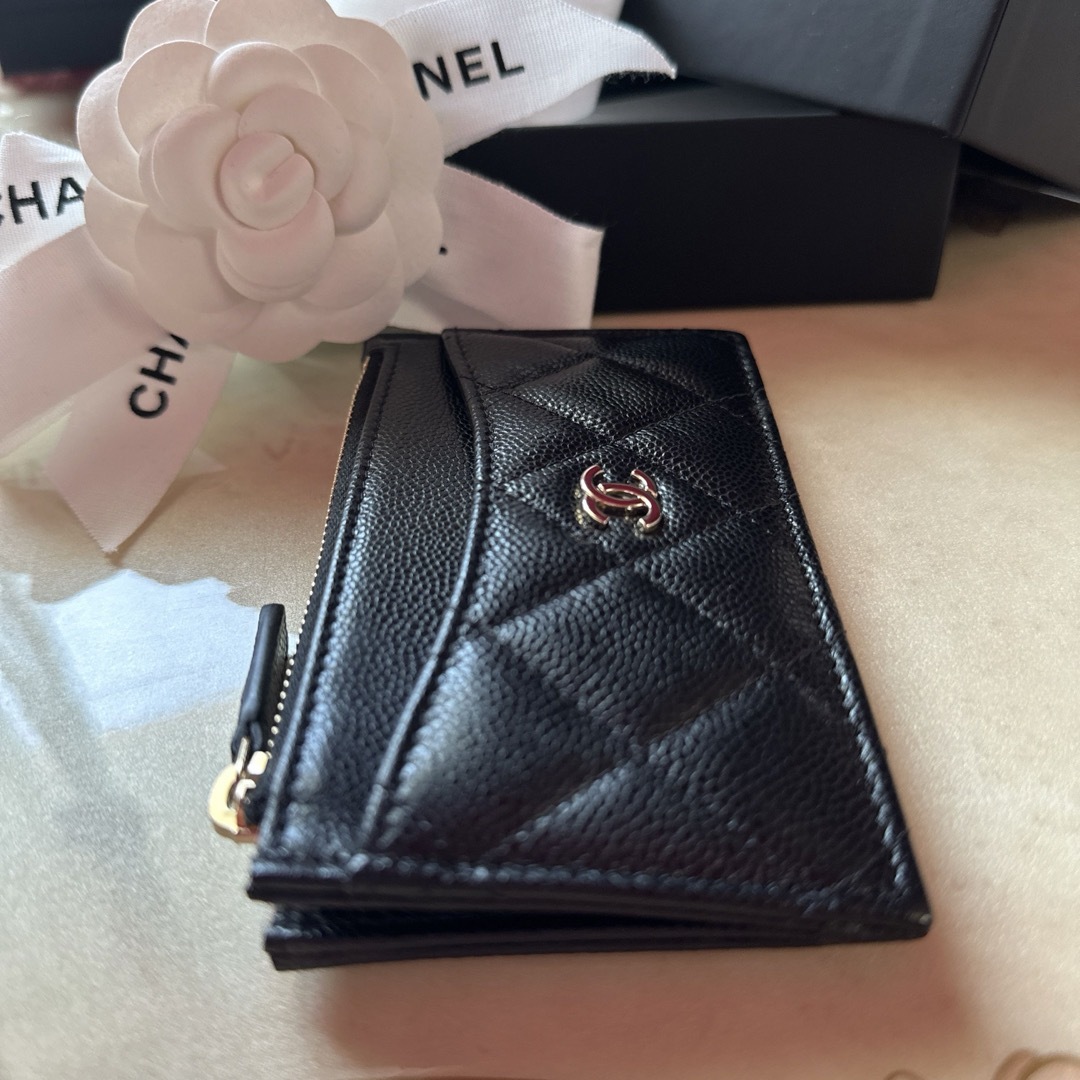 CHANEL(シャネル)のCHANEL カードケース シャネルミニ財布 フラグメントケース キャビアスキン レディースのファッション小物(財布)の商品写真