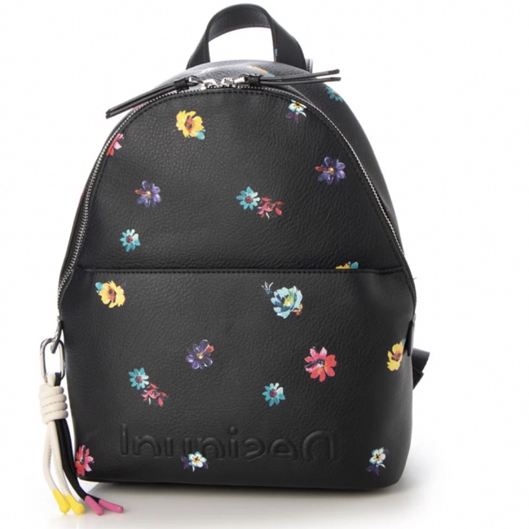 DESIGUAL(デシグアル)の新品✨タグ付き♪定価14,900円　デシグアル　リュック　大特価‼️ レディースのバッグ(リュック/バックパック)の商品写真