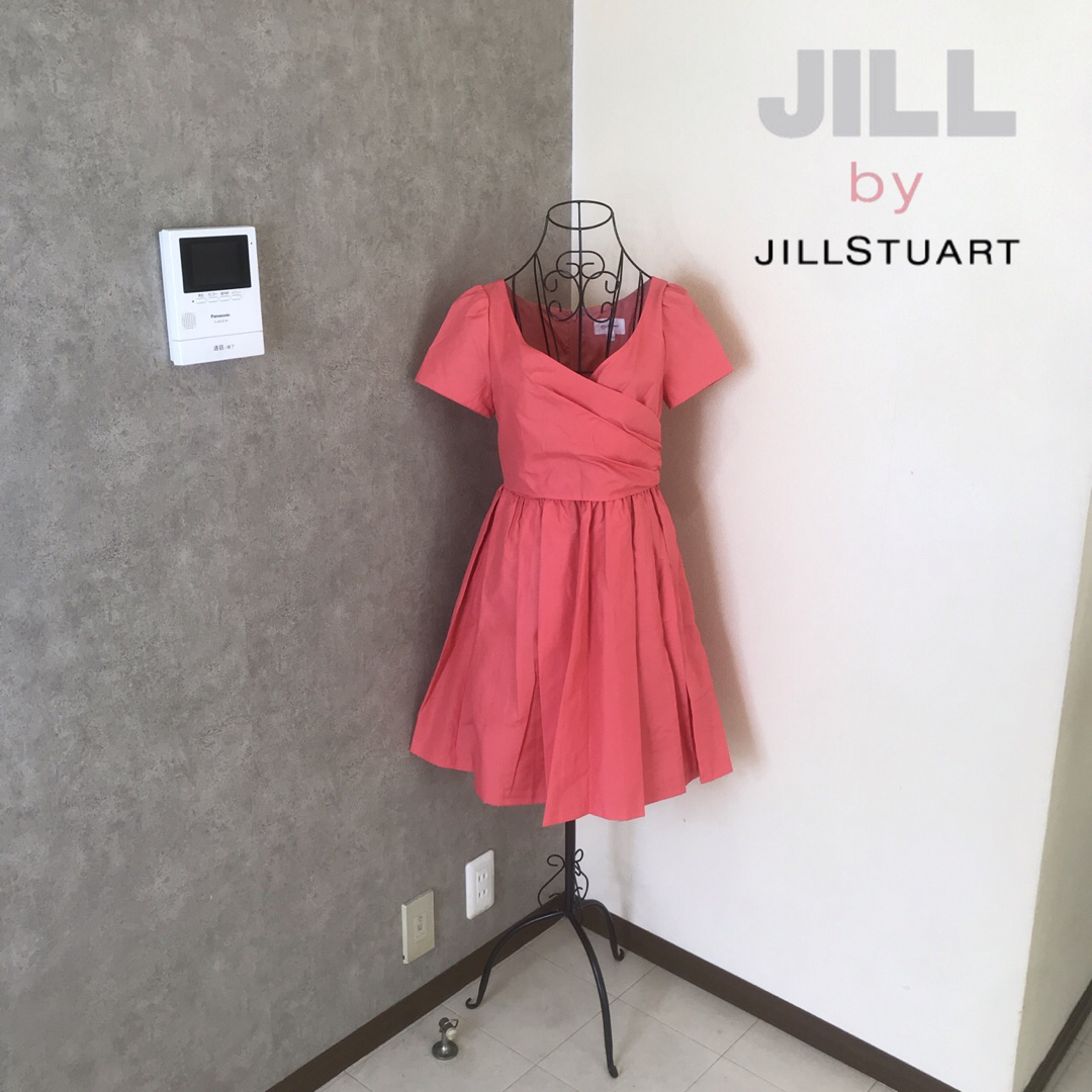 JILL by JILLSTUART(ジルバイジルスチュアート)のジルバイジルスチュアート♡1度着用　ワンピース レディースのワンピース(ひざ丈ワンピース)の商品写真