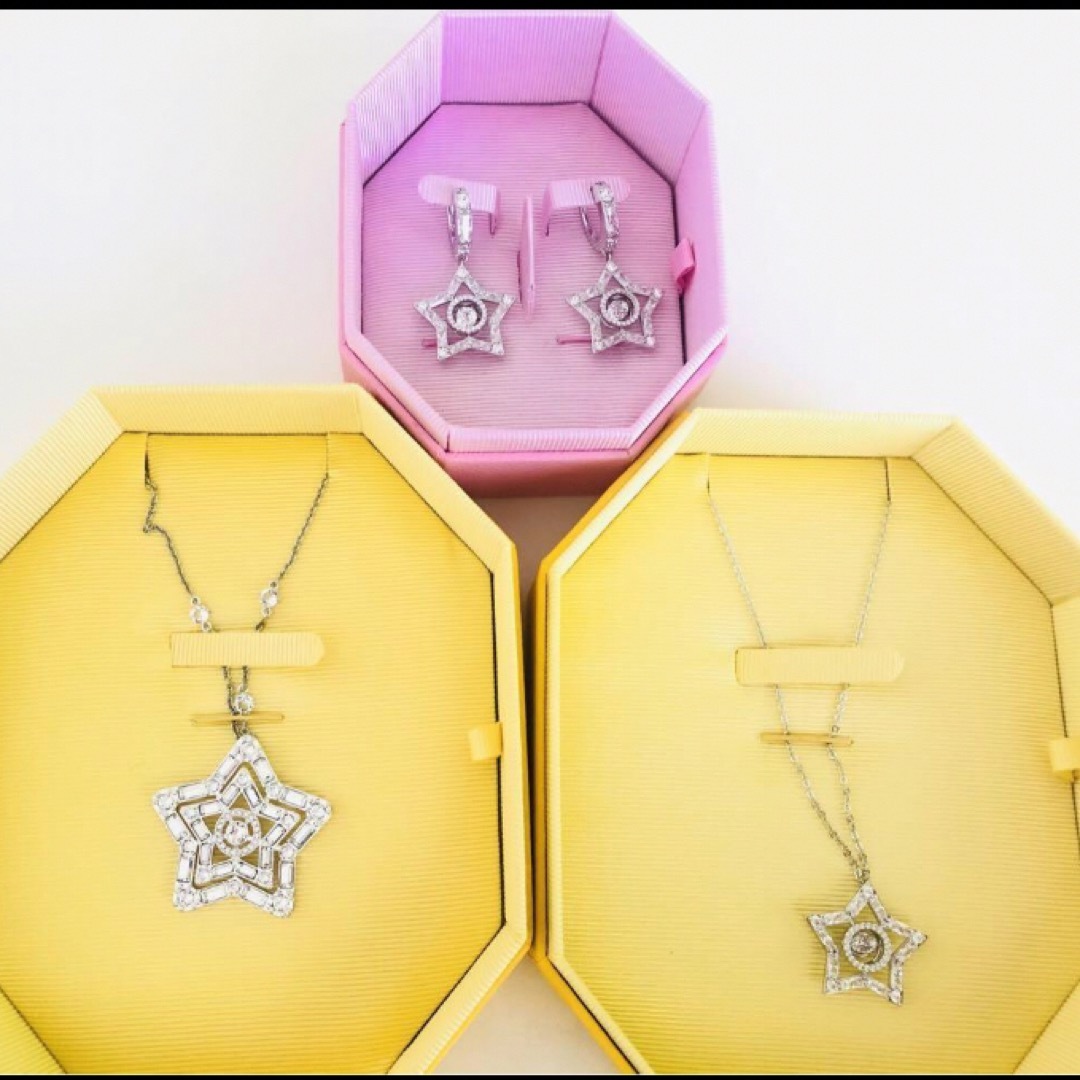 SWAROVSKI(スワロフスキー)のスワロフスキー Stalla ペンダント② レディースのアクセサリー(ネックレス)の商品写真