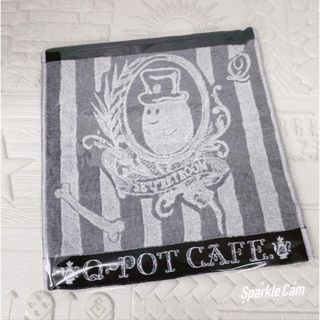 キューポット(Q-pot.)の未使用品 2018 Q-pot CAFE ハロウィン オバケ 大判ハンドタオル(ハンカチ)