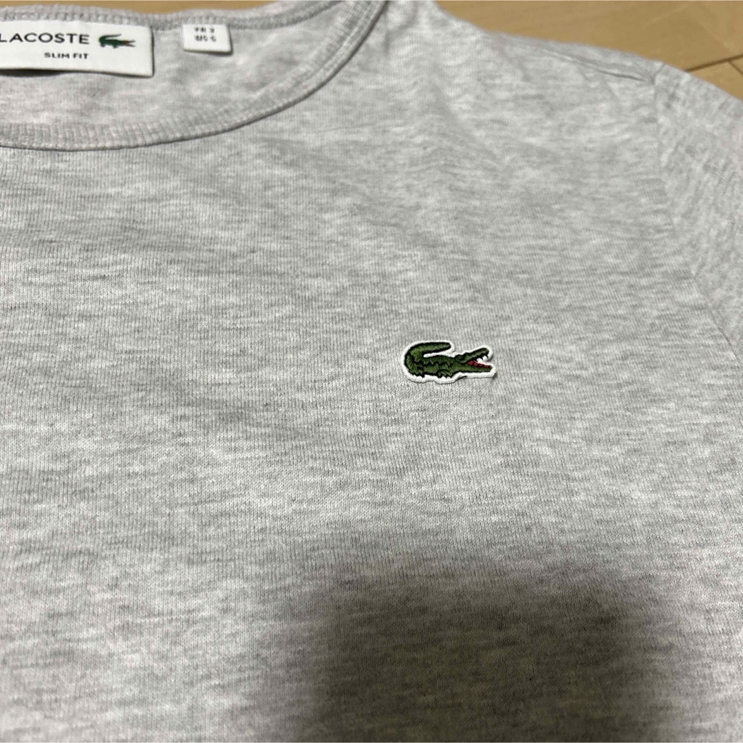 LACOSTE(ラコステ)のラコステ　クルーネック　Tシャツ　 サイズ3 グレー レディースのトップス(Tシャツ(半袖/袖なし))の商品写真