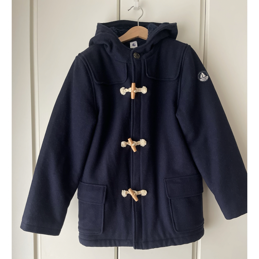 PETIT BATEAU(プチバトー)のプチバトー　ダッフルコート140cm キッズ/ベビー/マタニティのキッズ服女の子用(90cm~)(ジャケット/上着)の商品写真