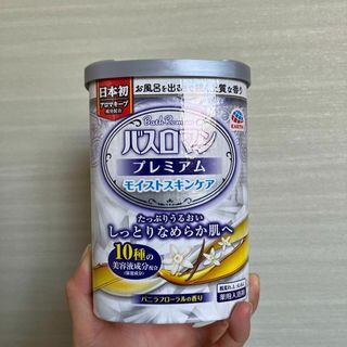 アースセイヤク(アース製薬)のバスロマン プレミアム モイストスキンケア 600g(アロマグッズ)