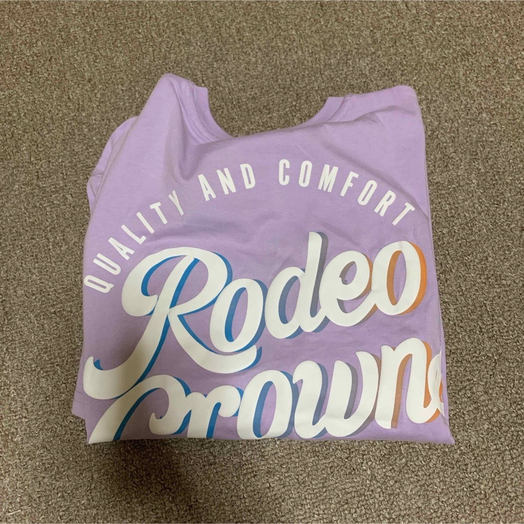 RODEO CROWNS WIDE BOWL(ロデオクラウンズワイドボウル)のロデオクラウンズ Tシャツ レディースのトップス(Tシャツ(半袖/袖なし))の商品写真