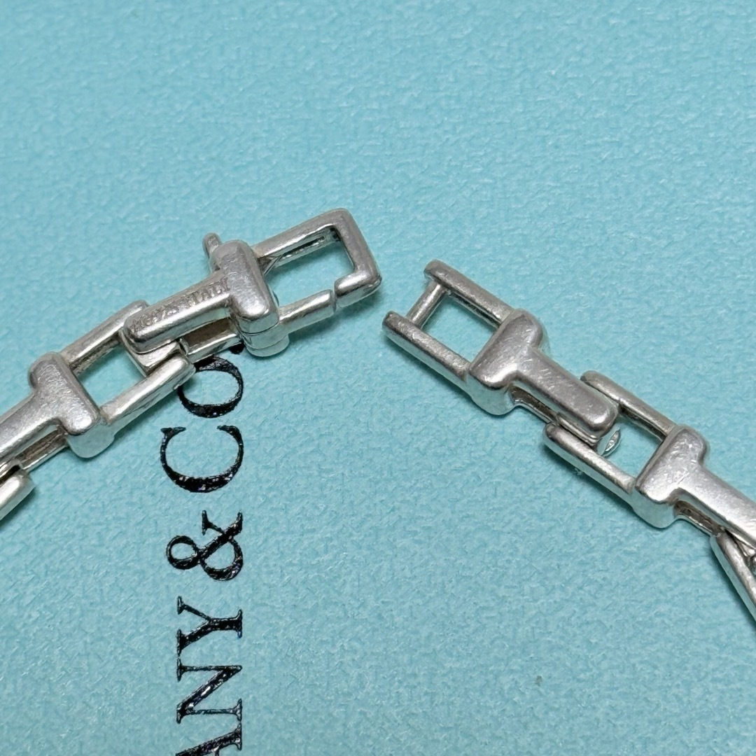 Tiffany & Co.(ティファニー)のティファニー 美品 Tナロー リンク チェーン ブレスレット シルバー 925 レディースのアクセサリー(ブレスレット/バングル)の商品写真