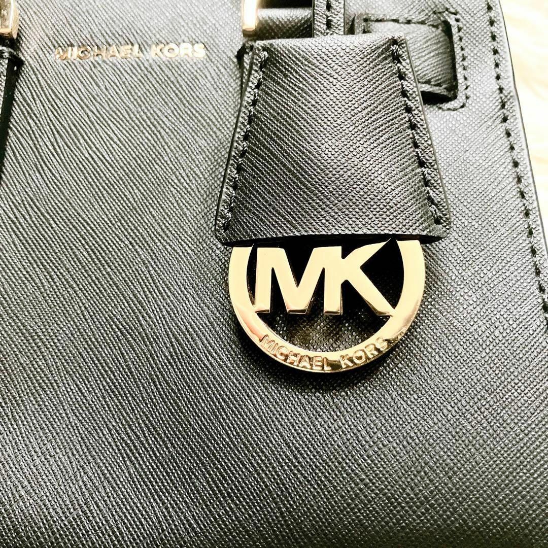 Michael Kors(マイケルコース)の【極美品】マイケルコース　ディロン ミニショルダーバッグ　2way  レザー レディースのバッグ(ショルダーバッグ)の商品写真