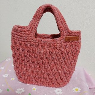 毛糸バック　ハンドメイド(バッグ)