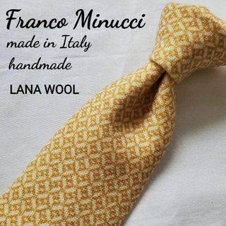 フランコミヌッチ(FRANCO MINUCCI)の最上級　FRANCO MINUCCI イエロー　ラナウール　素敵なネクタイ(ネクタイ)