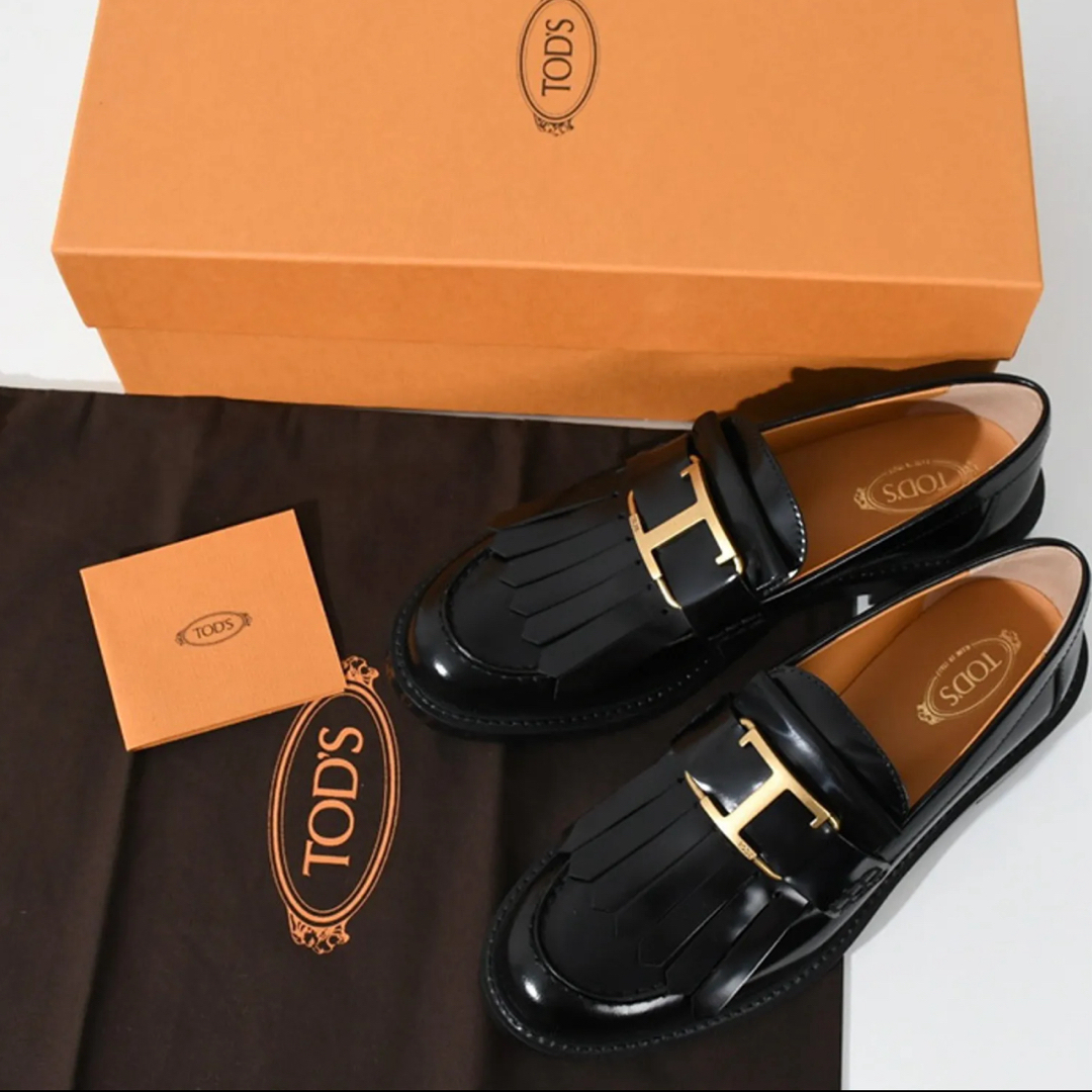TOD'S(トッズ)のTOD'S Tタイムレスレザーローファー 22.5cm 35.5 レディースの靴/シューズ(ローファー/革靴)の商品写真