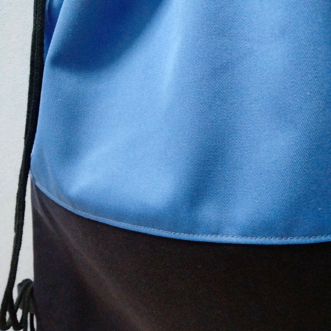 1 ナップサック　お着替え袋　体操服袋　巾着袋　巾着　持ち手付き　男の子　ブルー ハンドメイドのキッズ/ベビー(外出用品)の商品写真