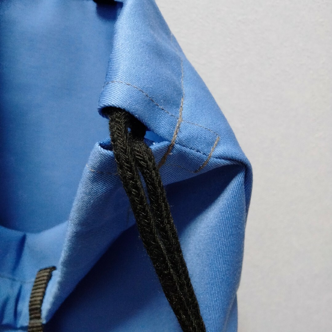 1 ナップサック　お着替え袋　体操服袋　巾着袋　巾着　持ち手付き　男の子　ブルー ハンドメイドのキッズ/ベビー(外出用品)の商品写真