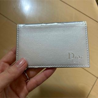 クリスチャンディオール(Christian Dior)のディオール ビューティー　 折りたたみミラー　シルバー(ミラー)