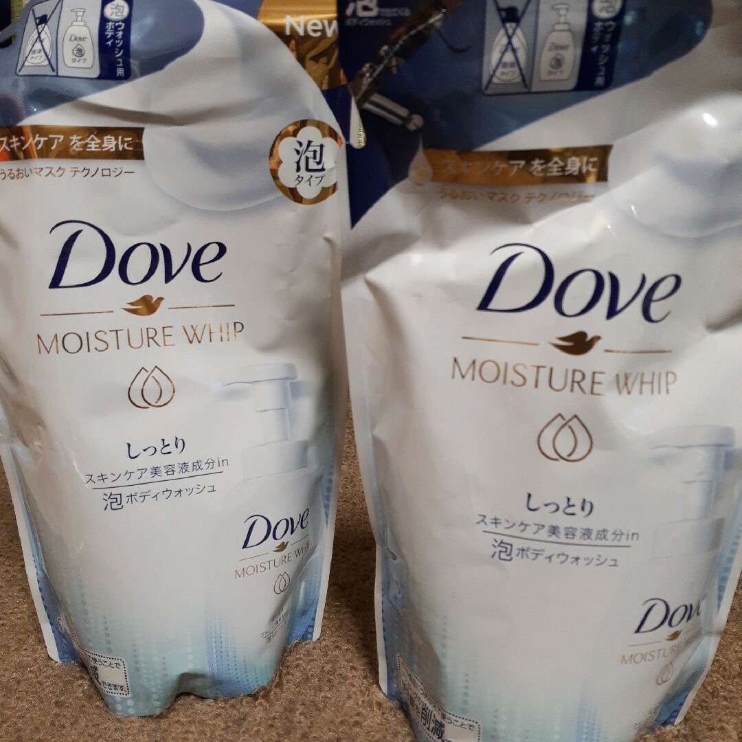 Unilever(ユニリーバ)のダヴ泡ボディーソープ詰め替え２袋+シャンプー詰め替え コスメ/美容のボディケア(ボディソープ/石鹸)の商品写真