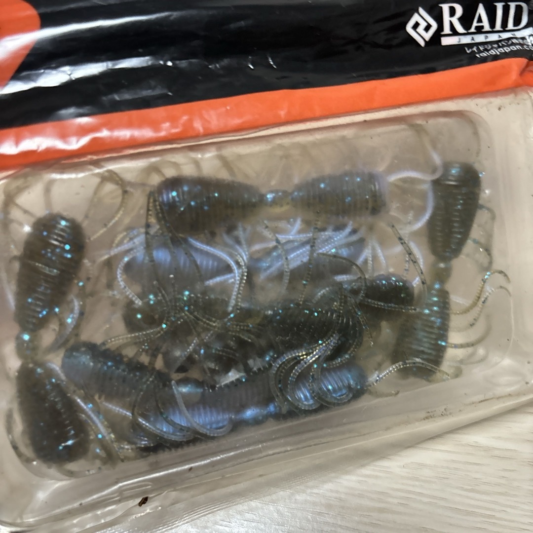 RAID JAPAN(レイドジャパン)の【レイドジャパン】2WAY バス釣り　ワーム　釣具　釣り スポーツ/アウトドアのフィッシング(ルアー用品)の商品写真