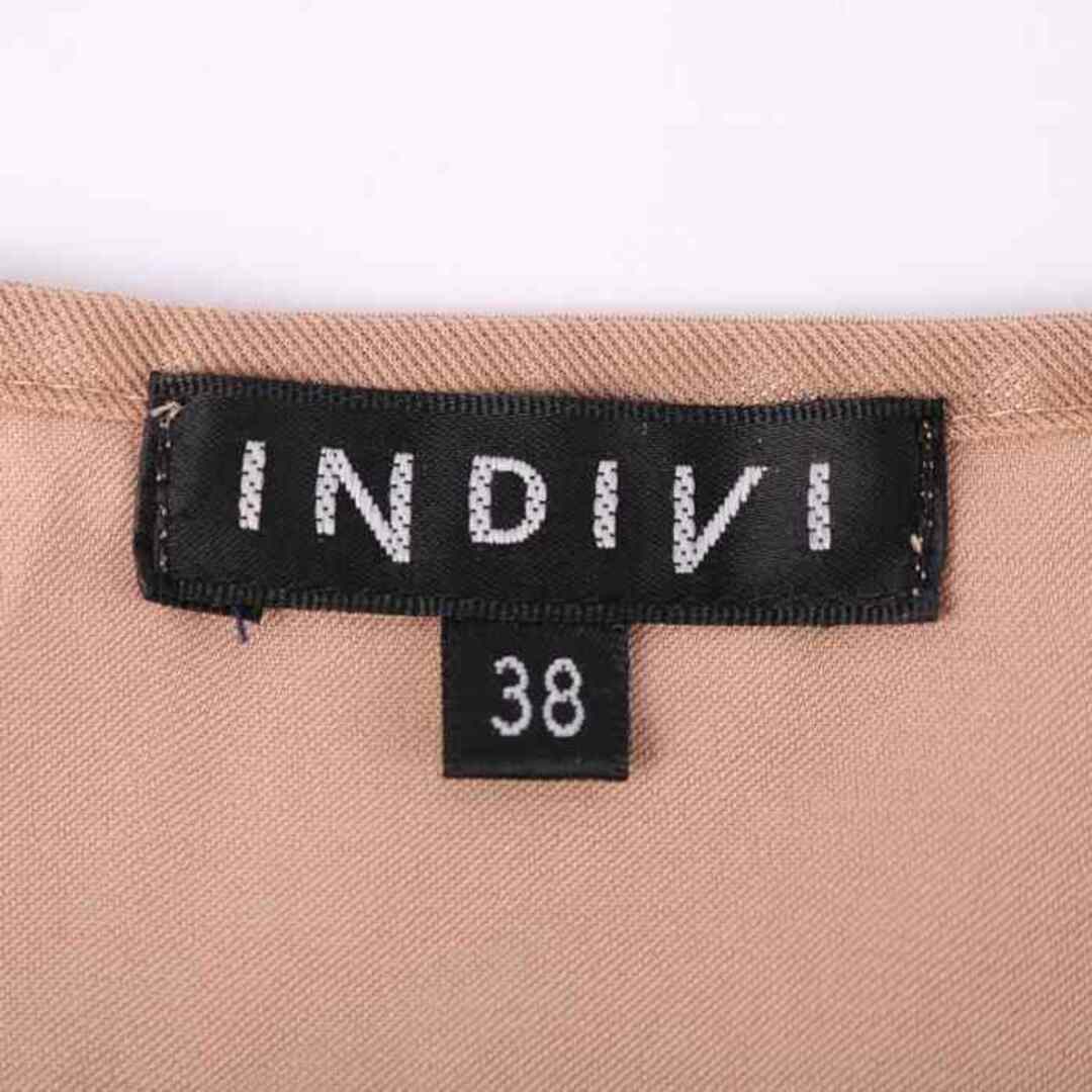 INDIVI(インディヴィ)のインディヴィ カットソー 半袖Tシャツ トップス ワールド レディース 38サイズ ベージュ INDIVI レディースのトップス(カットソー(長袖/七分))の商品写真
