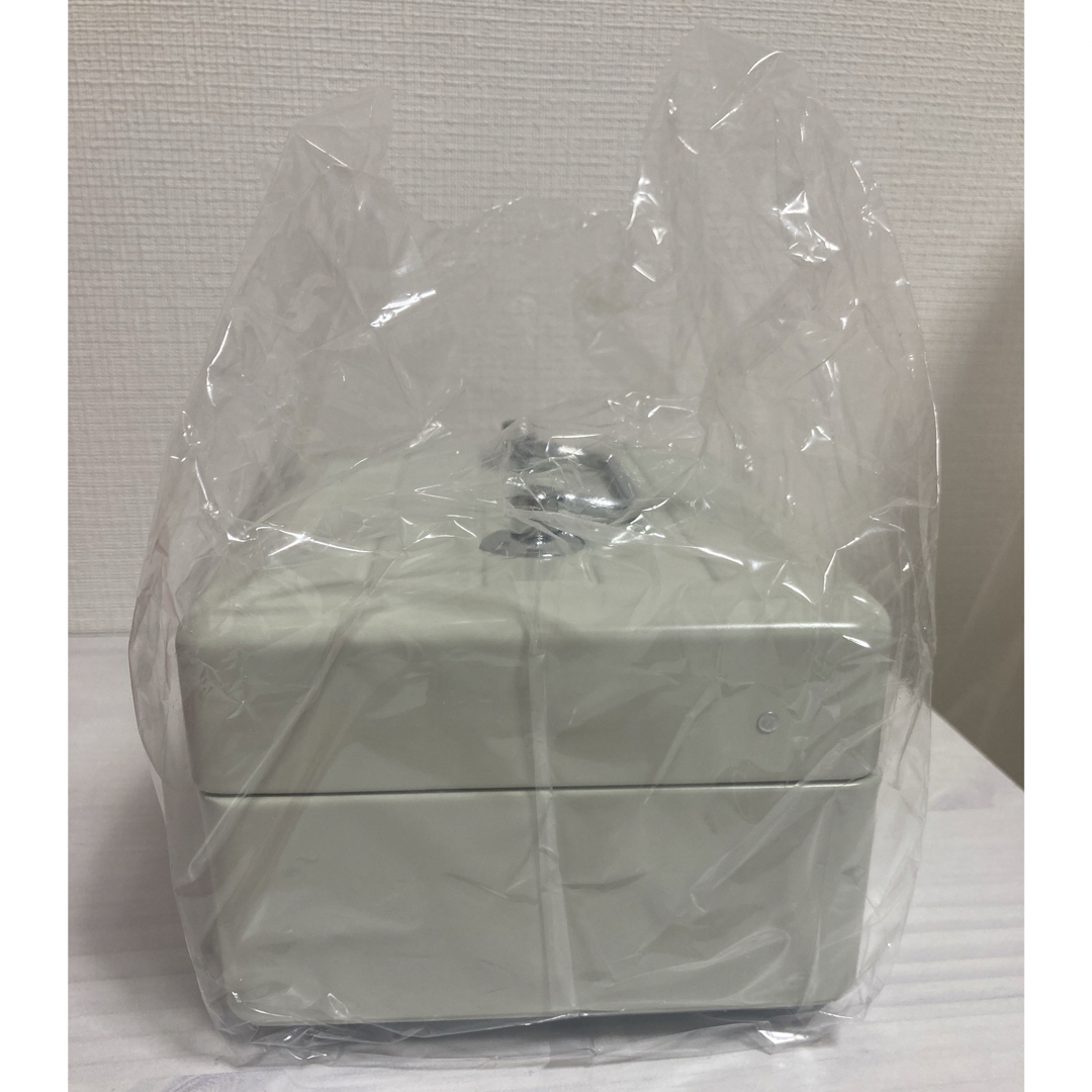 プラス　スチール印箱　小　SB-005　37-164 インテリア/住まい/日用品の文房具(印鑑/スタンプ/朱肉)の商品写真