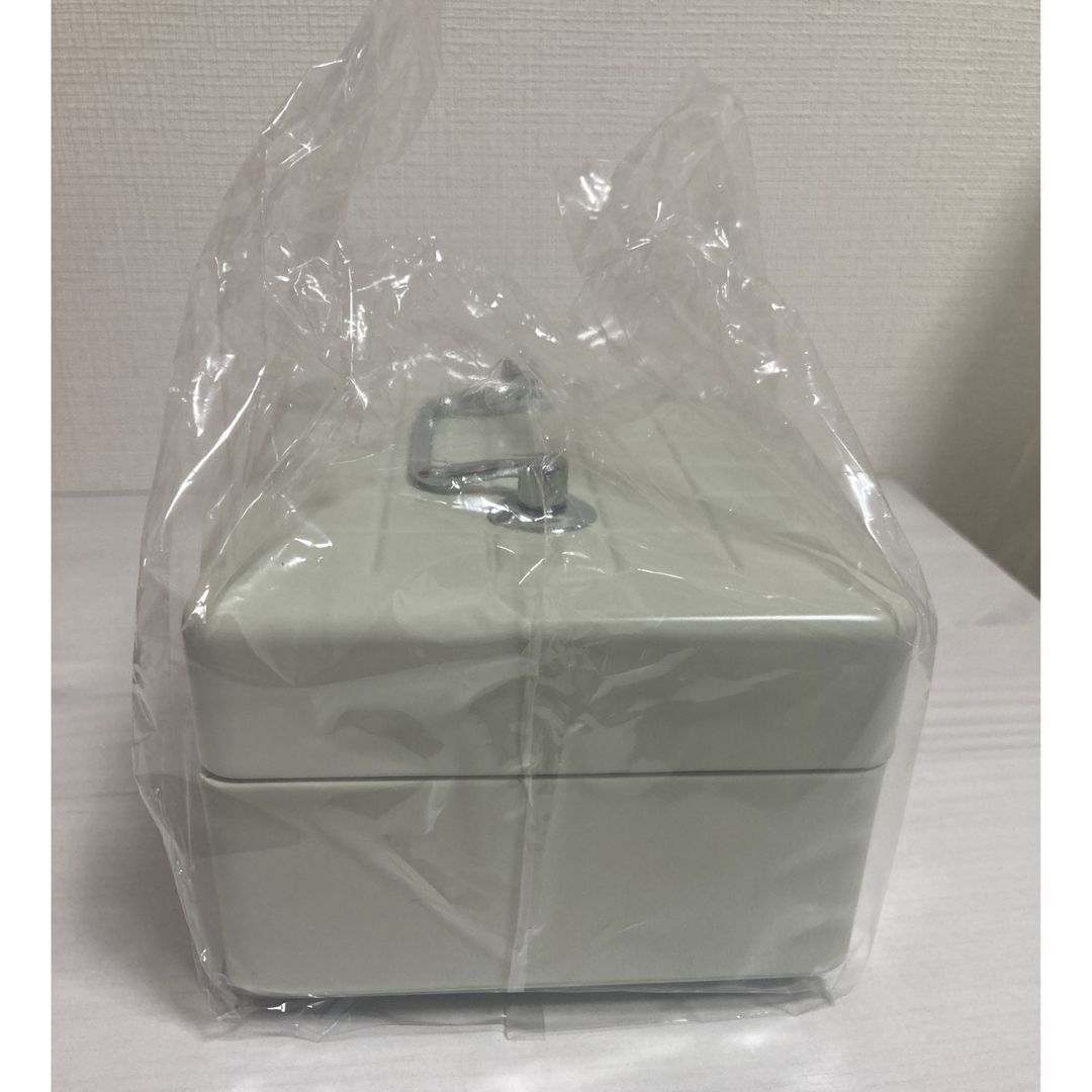 プラス　スチール印箱　小　SB-005　37-164 インテリア/住まい/日用品の文房具(印鑑/スタンプ/朱肉)の商品写真