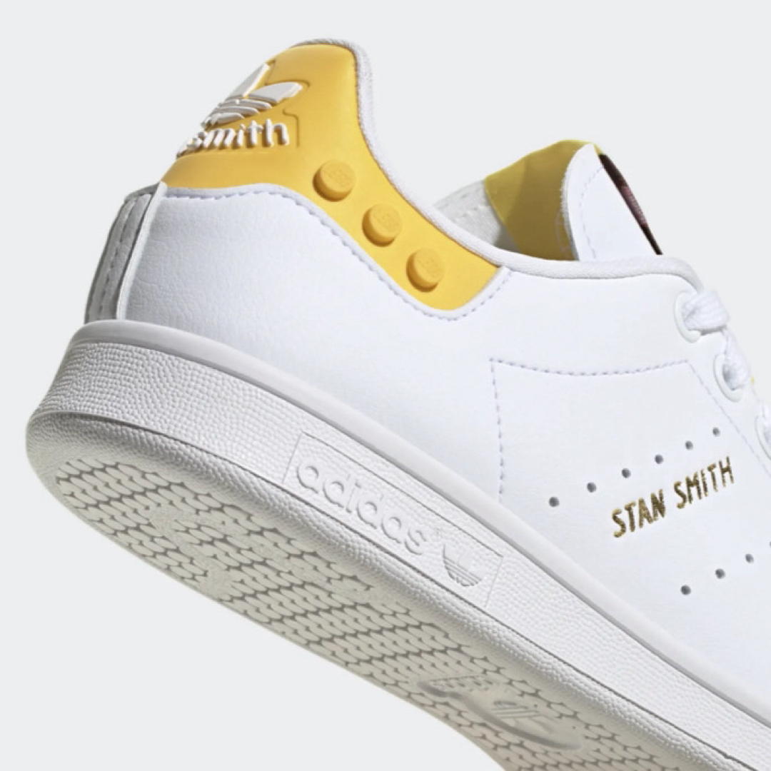 STANSMITH（adidas）(スタンスミス)の■新品26.5cm■アディダス × LEGO スタンスミスW ホワイト/イエロー メンズの靴/シューズ(スニーカー)の商品写真