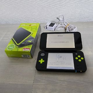 ニンテンドー2DS(ニンテンドー2DS)のNintendo ゲーム機本体 NEW ニンテンドー 2DS LL ブラック/…(携帯用ゲーム機本体)