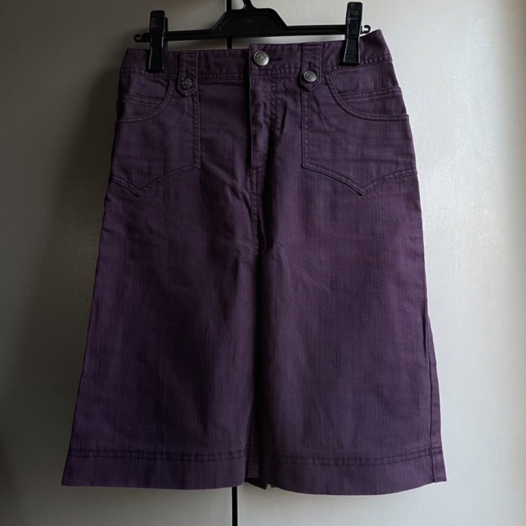 カラーデニム タイトスカート パープル レディースのスカート(ひざ丈スカート)の商品写真