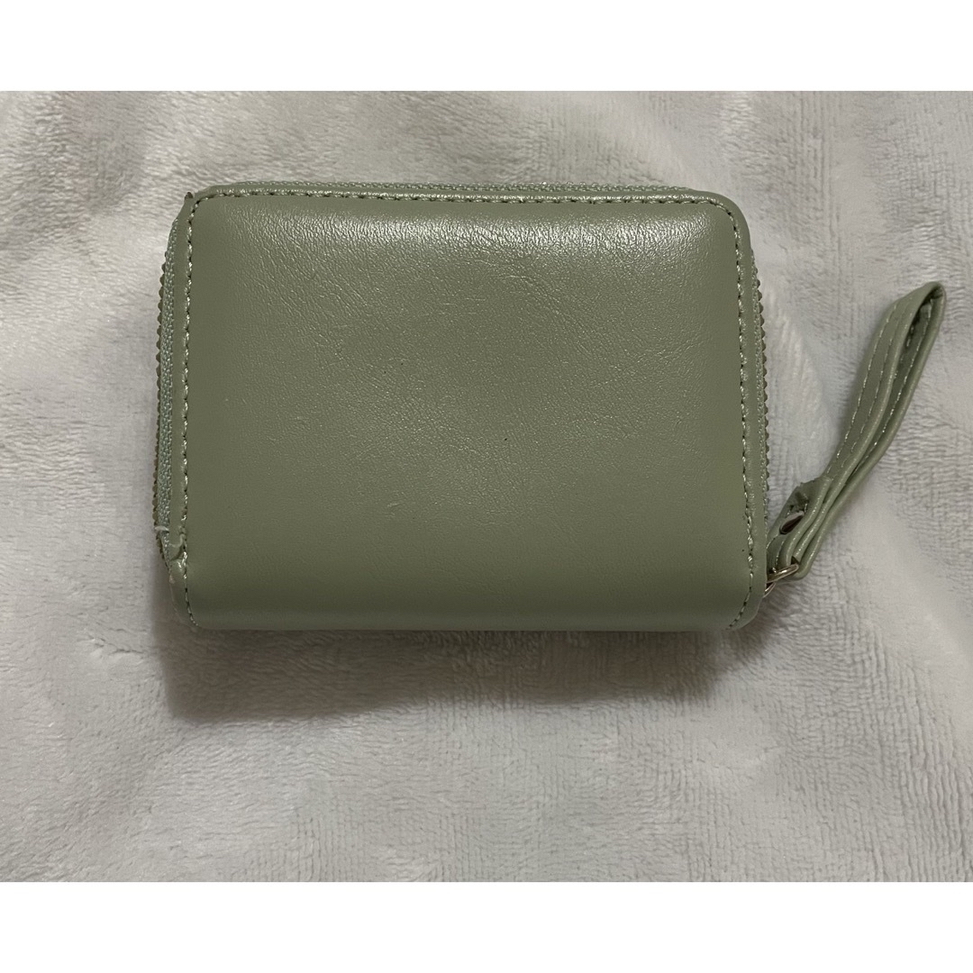 SHEIN(シーイン)の三つ折財布 グリーン ノーブランド レディースのファッション小物(財布)の商品写真