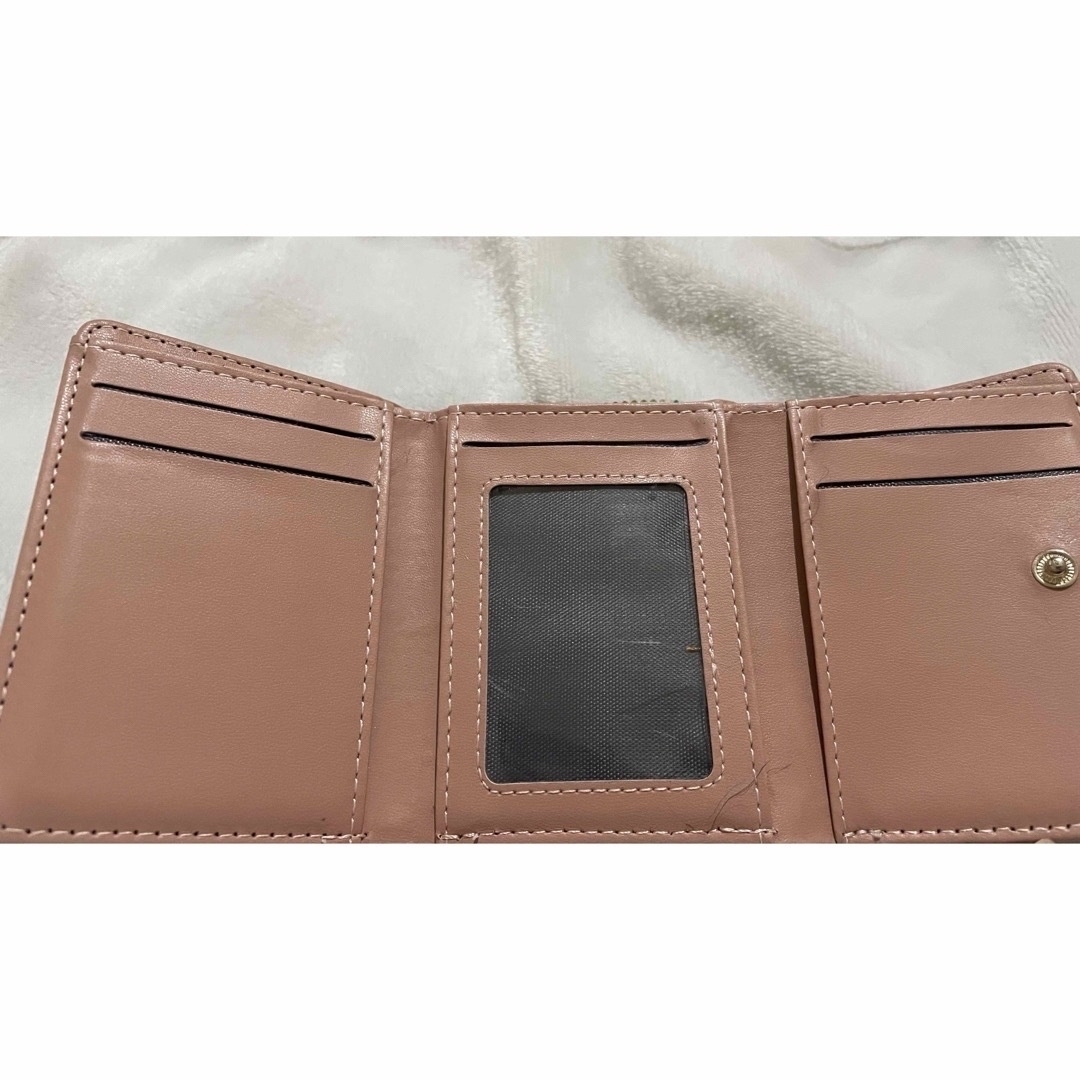 SHEIN(シーイン)の三つ折財布 グリーン ノーブランド レディースのファッション小物(財布)の商品写真