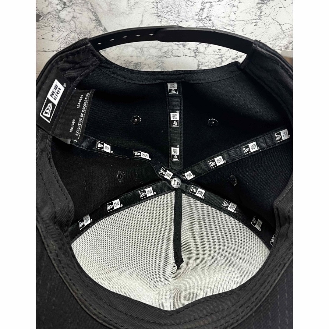 NEW ERA(ニューエラー)のニューエラ キャップ ミラノ刺繍CAP ブラック　フリーサイズ メンズの帽子(キャップ)の商品写真