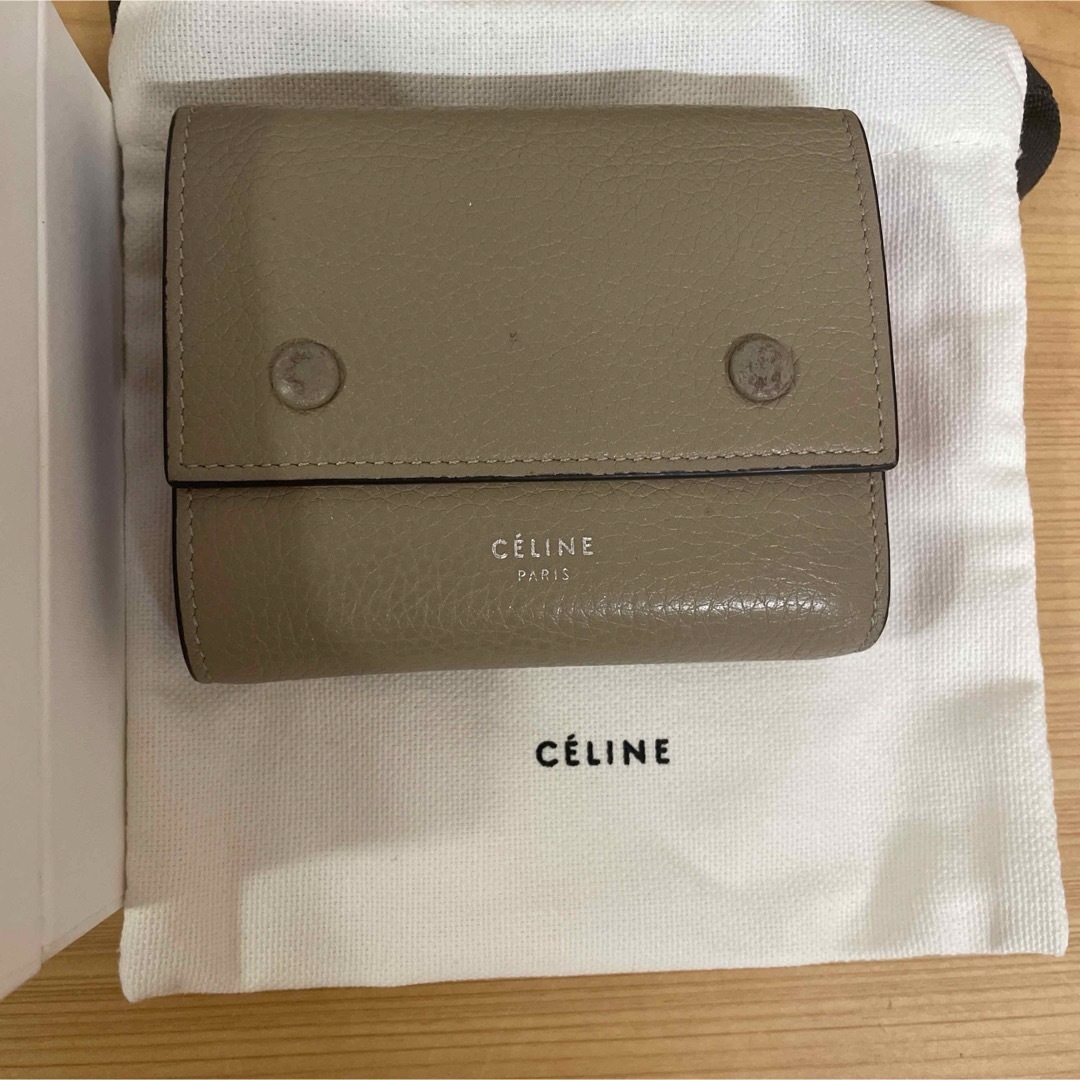 celine(セリーヌ)のお値下げしました！CELINE セリーヌ　財布　三つ折り レディースのファッション小物(財布)の商品写真