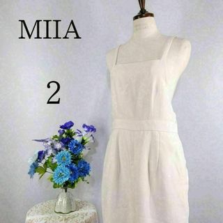 ミーア(MIIA)のMIIA 極上美品　ロングワンピース　Mサイズ　2　ベージュ系(ロングワンピース/マキシワンピース)