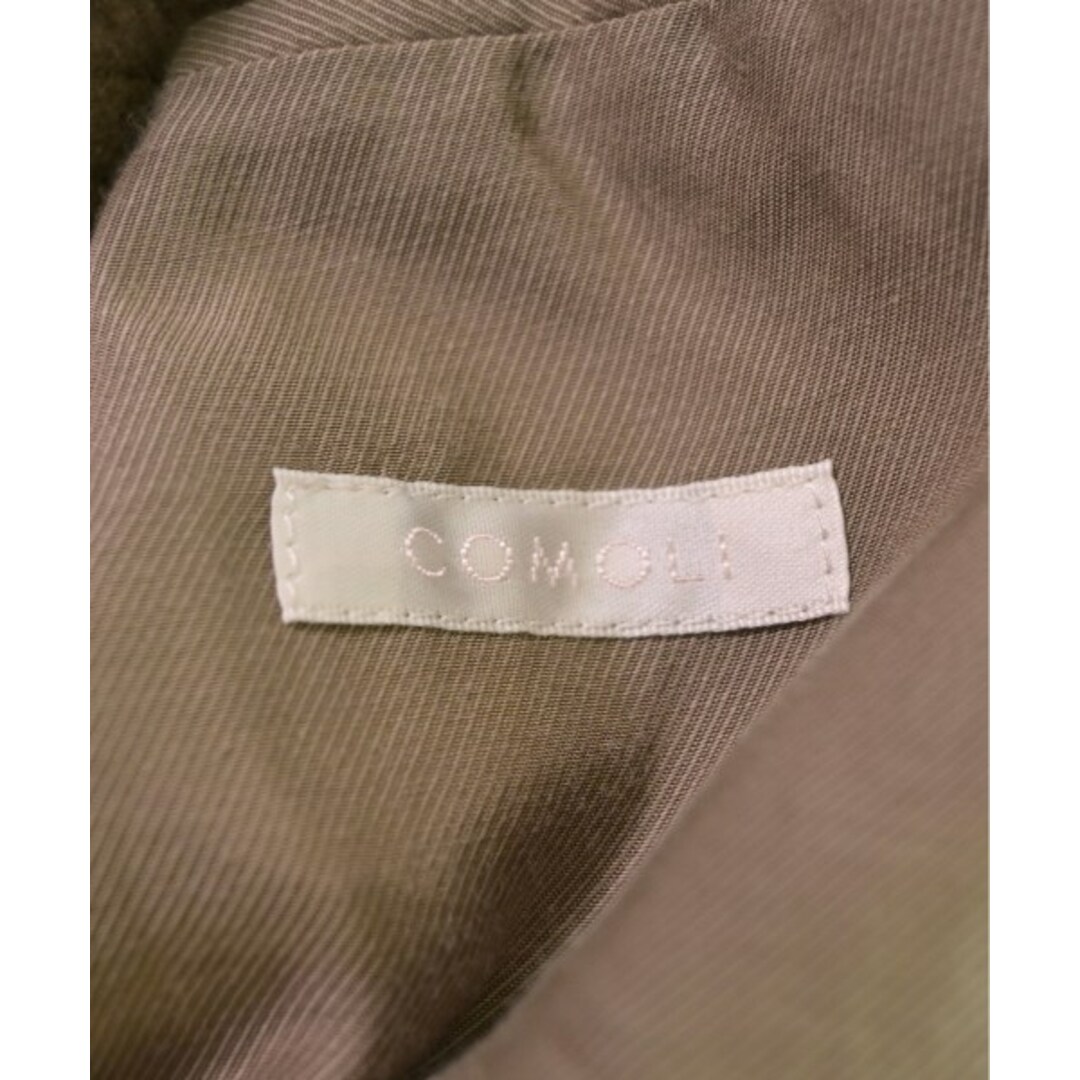 COMOLI(コモリ)のCOMOLI コモリ コート 2(M位) カーキ 【古着】【中古】 メンズのジャケット/アウター(その他)の商品写真