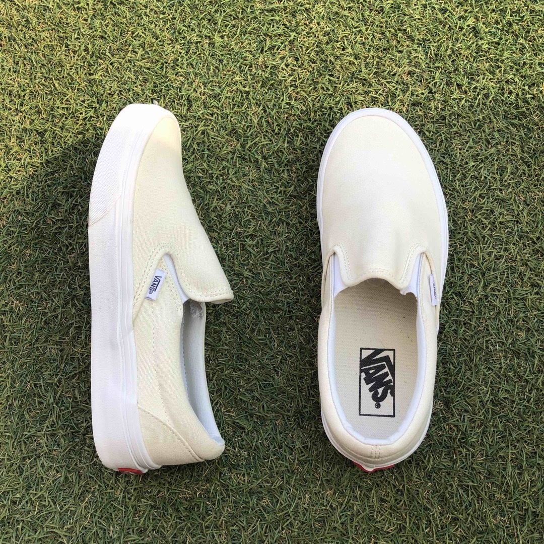 VANS(ヴァンズ)の美品25 US企画！VANS SLIP-ON ヴァンズ スリッポン HW935 レディースの靴/シューズ(スニーカー)の商品写真